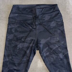 Spyder 🕷️ leggings